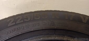 Semperit Speed-Grip 5 225/55 R17 97V 5,5 mm - 5