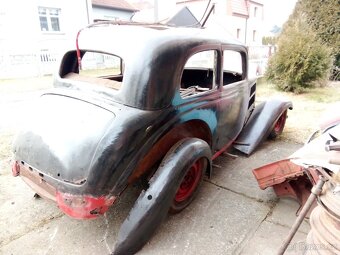 Mercedes 170 W15 - 5