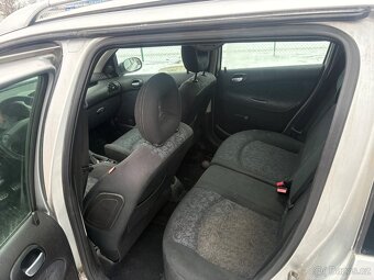 Peugeot 206 1,6HDI 80kw r.v. 2004 - 5