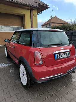 Mini Cooper r50 1.6 85kw, 2005 ,Nové zimní i letní pneu. - 5