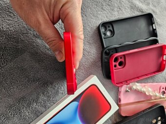 Apple iPhone 14 red 256GB - 5