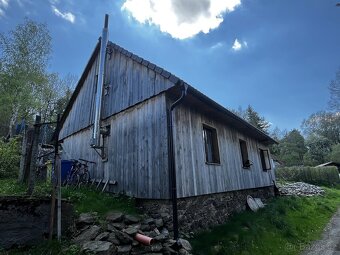 Rodinný domek v malé obci Číhovice - 5