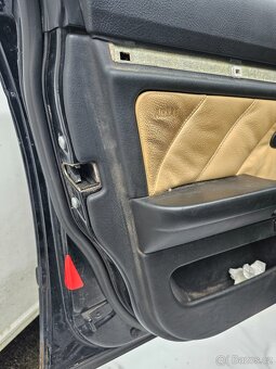BMW e39 Touring výplně dveří + roletky - 5