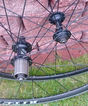 Zapletená kola Ritchey Pro - 5