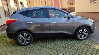 Prodám Hyundai ix35 2CRDI 4x4 automat - 5