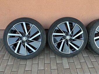 Orig. letní alu kola Vega Aero R18 225/45/18 - 5