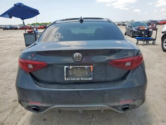 2021 Alfa Romeo Giulia Ti 2.0L AWD - 5