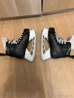 Hokejové brusle Bauer supreme S25 eur35 - 5