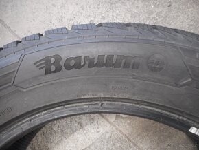 235/55R18 104H - 5