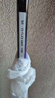 Nové hokejky Bauer a CCM - 5