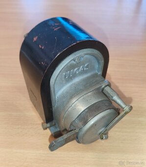 Predám magneto Lucas - 5