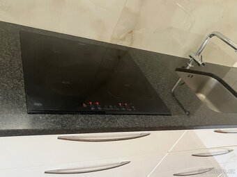 Kuchyň komplet a dá se poskládat podle potřeby - 5