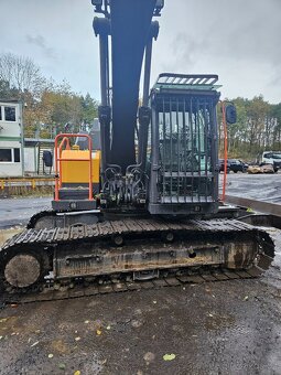 Pásový bagr Volvo EC160 e - 5