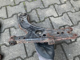 Ramena Octavia I ( 1U ) s Poverflex silentbloky - 5