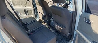 Toyota Corolla Verso, 2.2 D-4D 100kw, 7 míst - 5