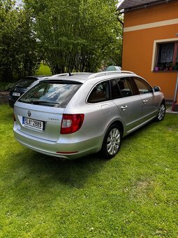 Škoda Superb 3.6 FSi Kombi 191 kW Ambition Plus - 5
