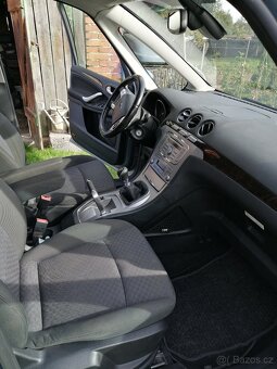 Ford Galaxy - 5