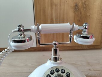 Retro telefon bílý - 5