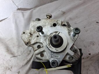 Vysokotlaké čerpadlo audi a4/a6/a8 3.0tdi 059130755J - 5