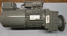 Elektromotor s převodovkou LENZE; 0,75 kW, 403 ot/min, 18Nm. - 5