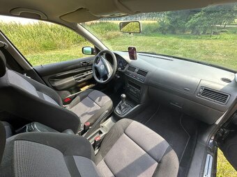 Golf IV 1.6 16V 77kw - 5