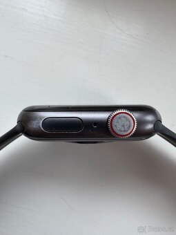 Apple Watch SE GPS + Cellular, 44mm - 5