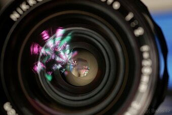 Nikkor 28mm f2 N-C Auto (adaptovaný na Ai) - 5