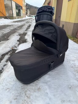 Thule Urban Glide 2 + korba - 5