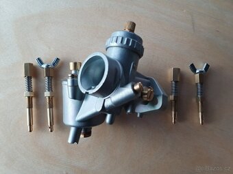 Jawa 50 pionýr karburátor, trysky, odkapová miska - 5