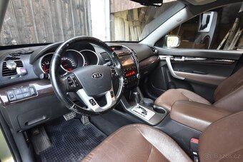 Kia Sorento 2.2 CRDI 145kw automat 4x4 7míst 2012 - 5