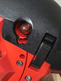 Jonsered CS2250S motorova pila top stav - 5