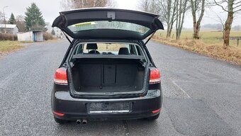 VW Golf 1.4 90kW, málo km,  nová STK - 5