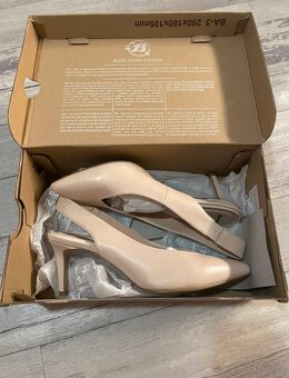 krémové lodičky značky Baťa - 5