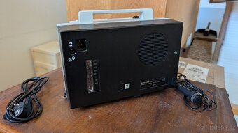 Promítačka Eumig - 5