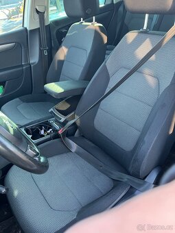 Vw Passat B7 2.0.103 kW tv 2012 - 5
