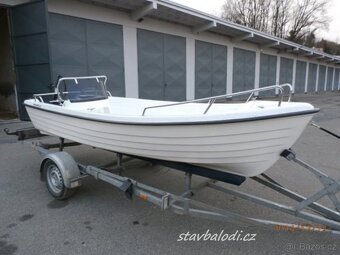 Motorový člun, loď Any 400 II - 5