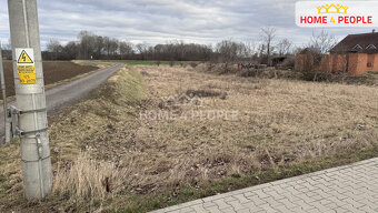 Prodej stavebního pozemku ve Cvrčovicích - 5