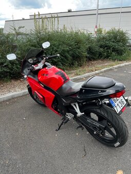 Daelim roadwin 125r - 5