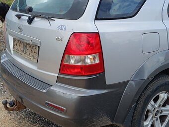 Kia Sorento r.05 2.5 Náhradní díly - 5