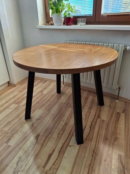 Jídelní dubový stůl - 5