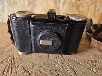 historický fotoaparát - Balda Jubilette - 5