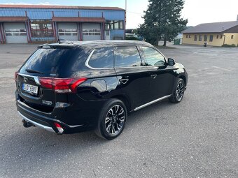 Mitsubishi Outlander PHEV 2018 (hybrid) Instyle+ - 5