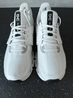 On Cloudswift 4, velikost 47, UK11.5 - 5