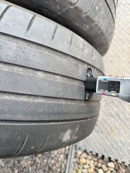 225/55/17 - Goodyear letní sada pneu - 5