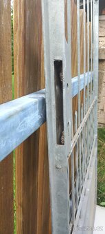 stará kovaná vrata - 5