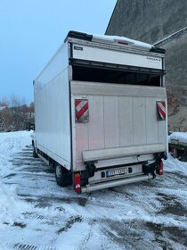 Dodávka Peugeot s plošinou - 5