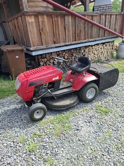 Prodám zahr.trakturek MTD - 5