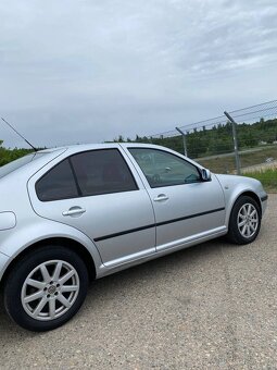 bora 1.9 TDI 96Kw - 6 kvalt - 5