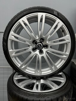 Originál Audi A8 R20” - 5