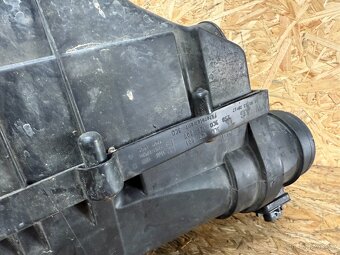 FILTR BOX 2.0 TDI 103KW 3C0129601 - 5